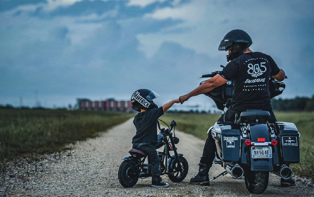 Kids' Electric Motorcycle Safety: Parent's Guide to Safe Riding