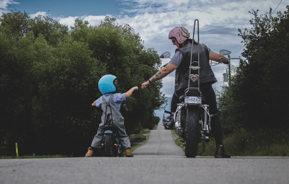 Motorcycles for 9 Year Olds: How to Choose a Safe and Exciting Mini Motorcycle